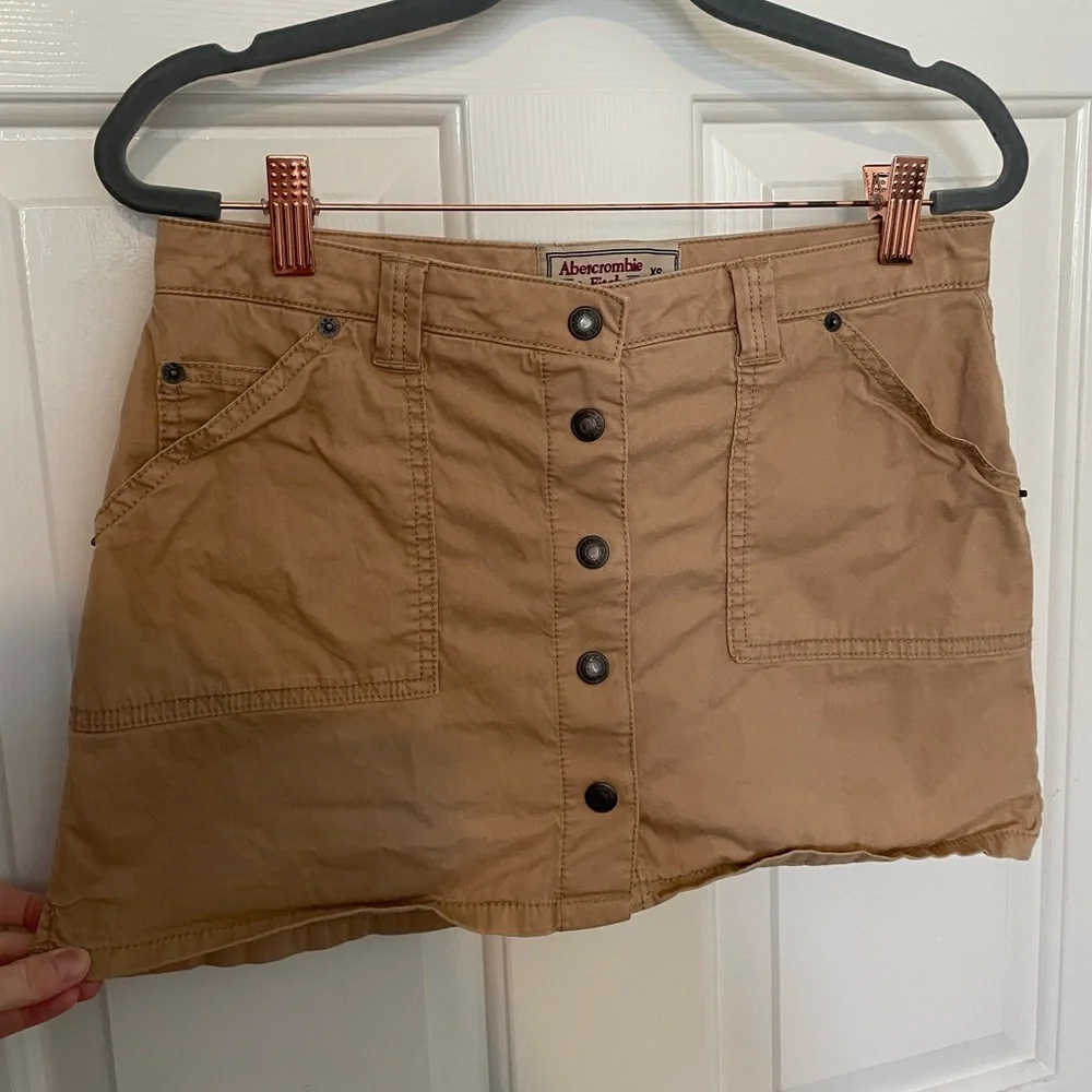 A&F 2000s Utility Micro Mini Skirt - Picture 2 of 6